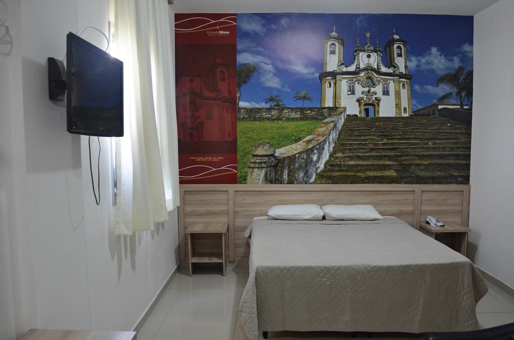 Hotel Grande Minas Vespasiano Eksteriør billede