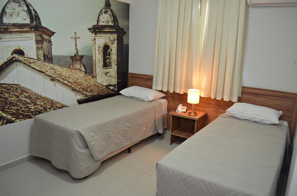 Hotel Grande Minas Vespasiano Værelse billede