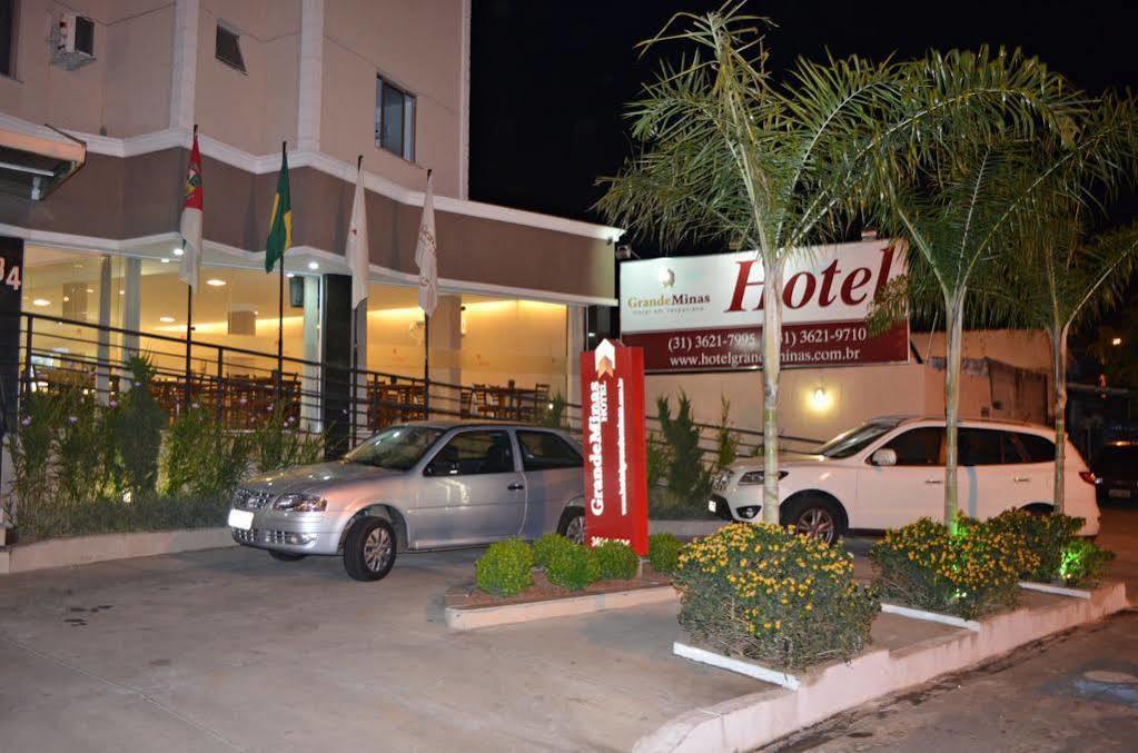 Hotel Grande Minas Vespasiano Eksteriør billede
